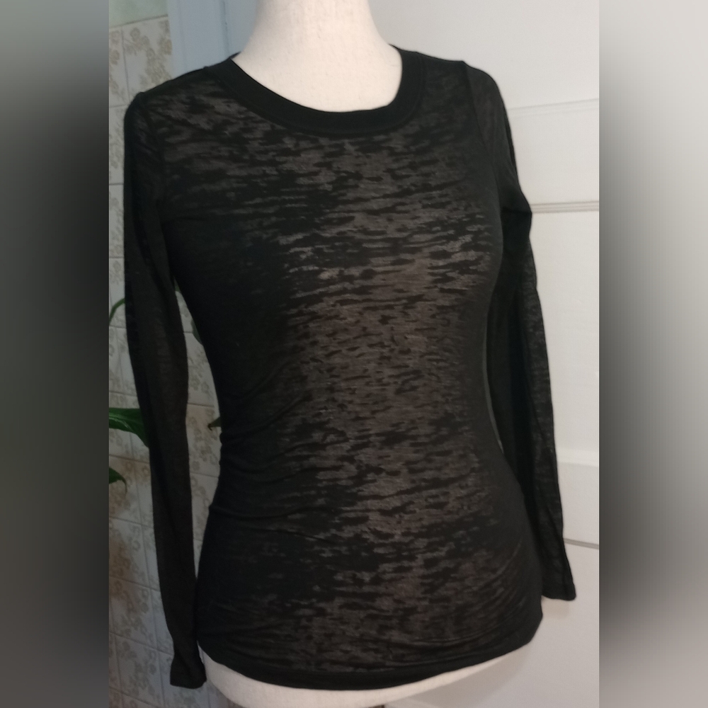 Bozzolo Black Sheer Long Sleeve Top - Picture 3 of 7